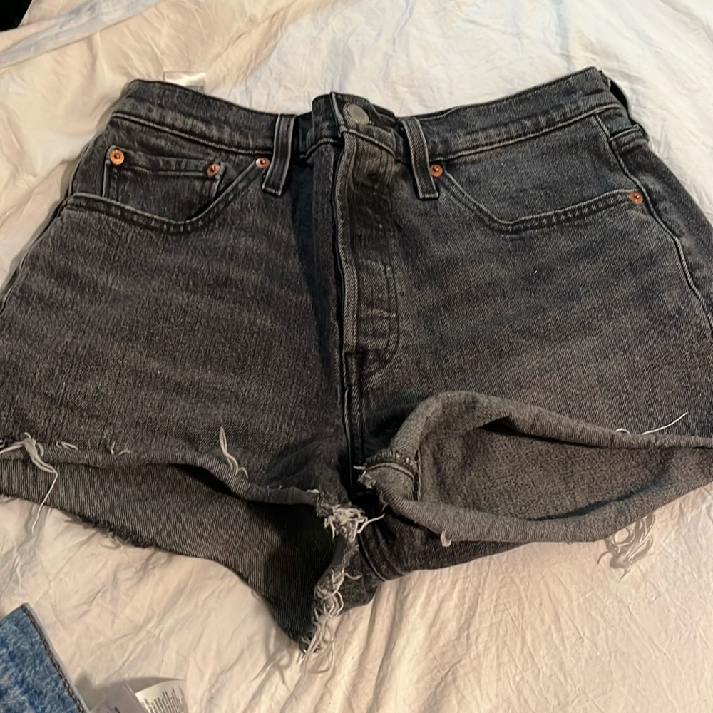 Levi shorts